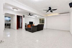 Blk 739 Jurong West Street 73 (Jurong West), HDB 5 Rooms #589204591